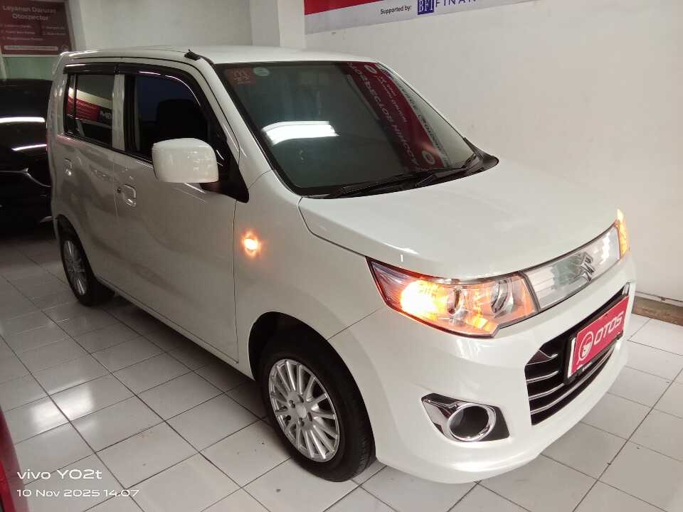 2015 Suzuki Karimun Wagon R 1.0 GS - Foto 1 dari 6