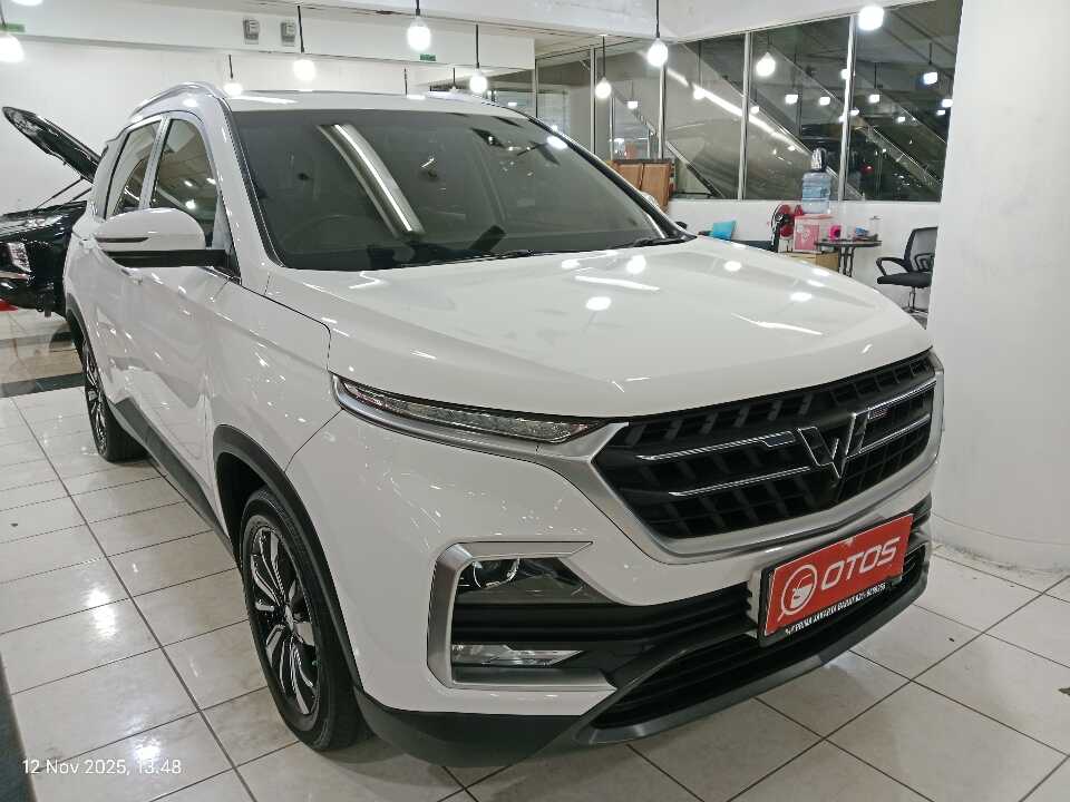 2019 Wuling Almaz 1.5 - Foto 1 dari 6