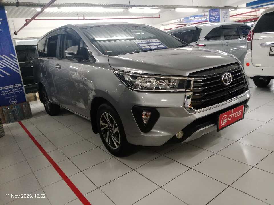 2021 Toyota Kijang Innova 2.0 G - Foto 1 dari 6