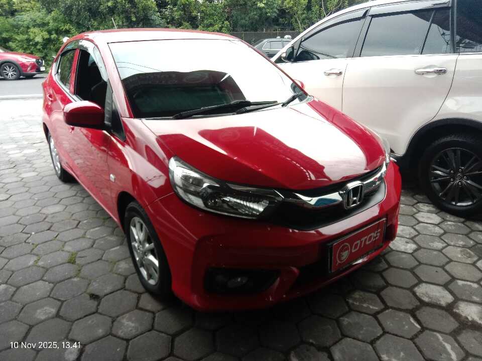 2021 Honda Brio 1.2 Satya E - Foto 1 dari 6
