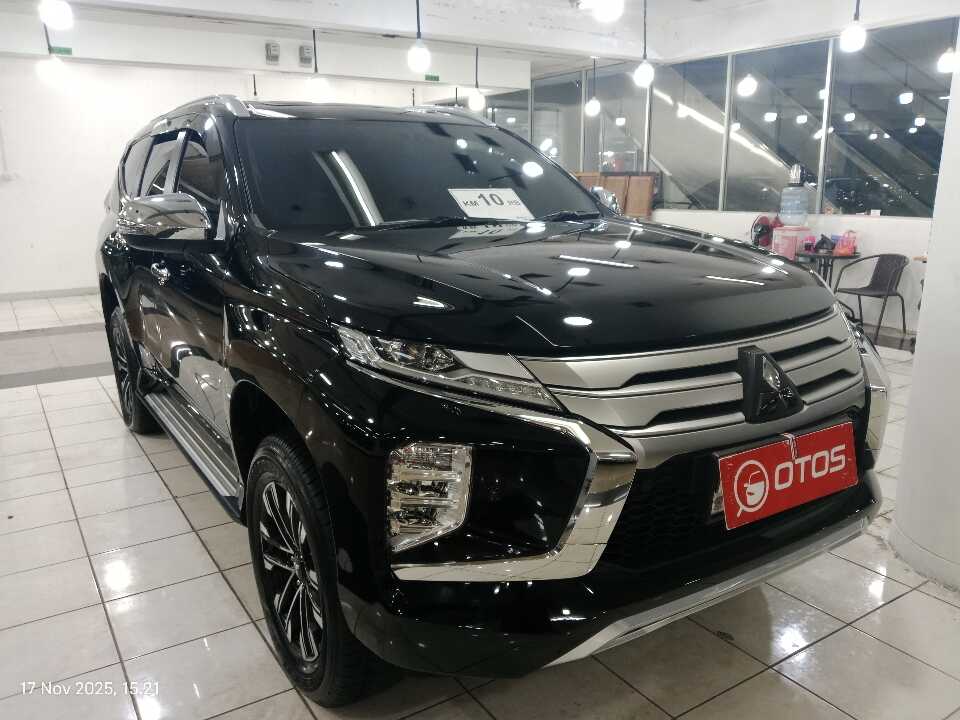 2023 Mitsubishi Pajero Sport 2.4 Dakar 4X2 - Foto 1 dari 6