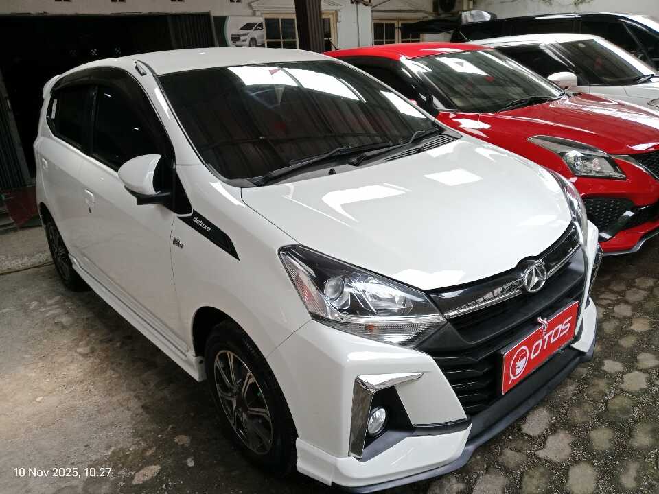 2020 Daihatsu Ayla 1.2 R - Foto 1 dari 6