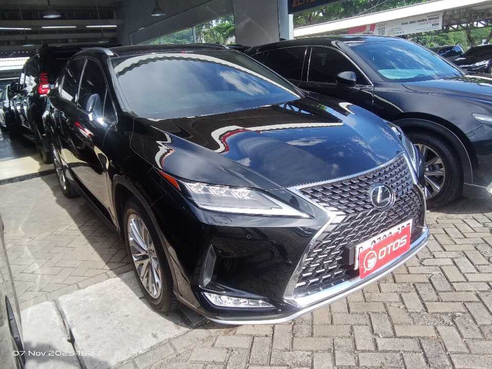 2020 Lexus RX 300 2.0 Luxury - Foto 1 dari 6
