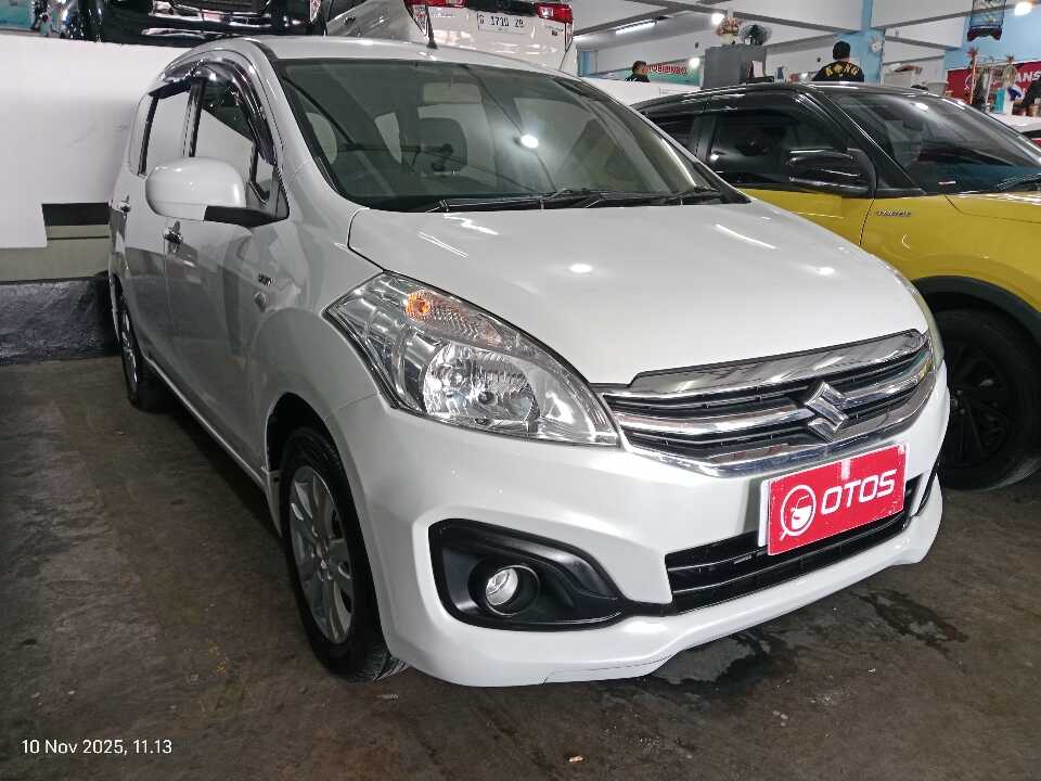 2015 Suzuki Ertiga 1.4 - Foto 1 dari 6