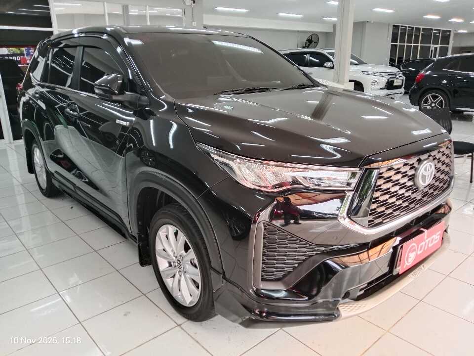 2024 Toyota Kijang Innova 2.0 Zenix G CVT - Foto 1 dari 6