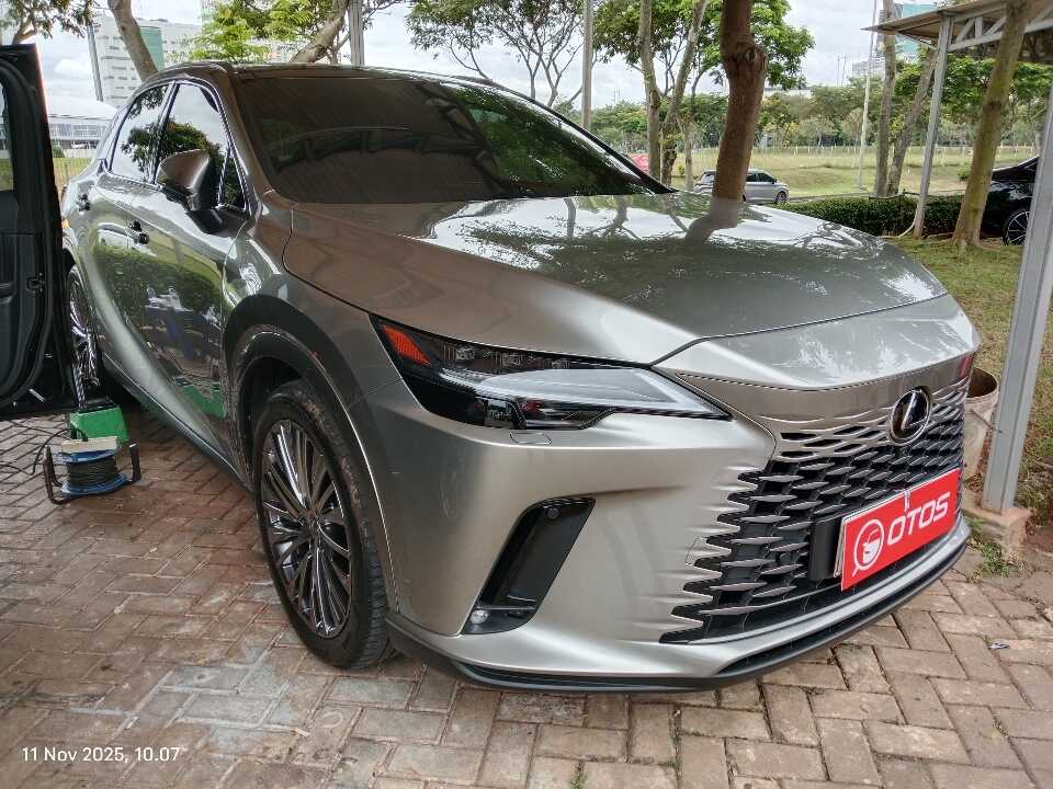 2024 Lexus RX 350 H 2.5 Luxury 4X2 - Foto 1 dari 6