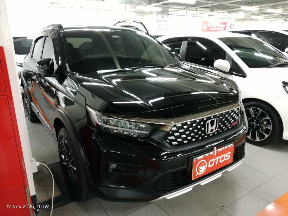 2023 Honda WR-V 1.5 RS - Foto 1 dari 6