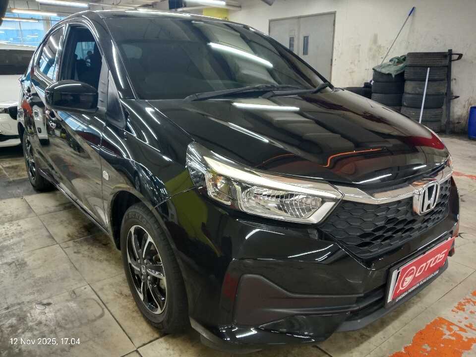 2023 Honda Brio 1.2 Satya E - Foto 1 dari 6