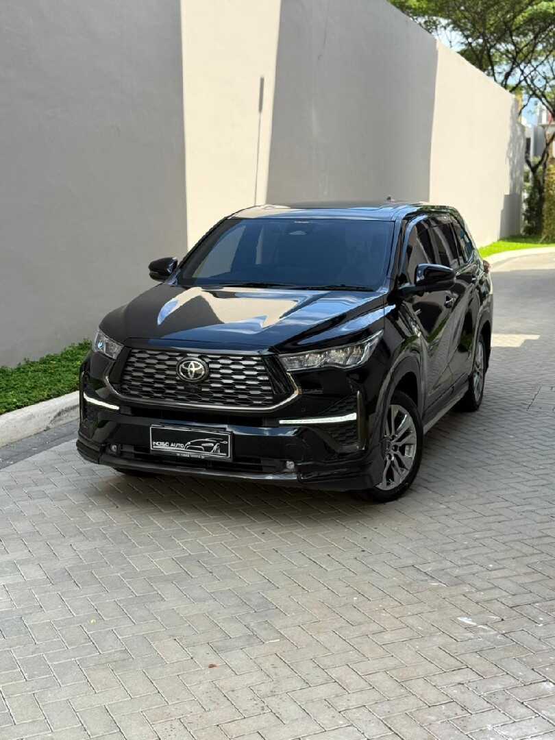 2023 Toyota Kijang Innova 2.0 Zenix Q HV CVT TSS Modellista - Foto 1 dari 10