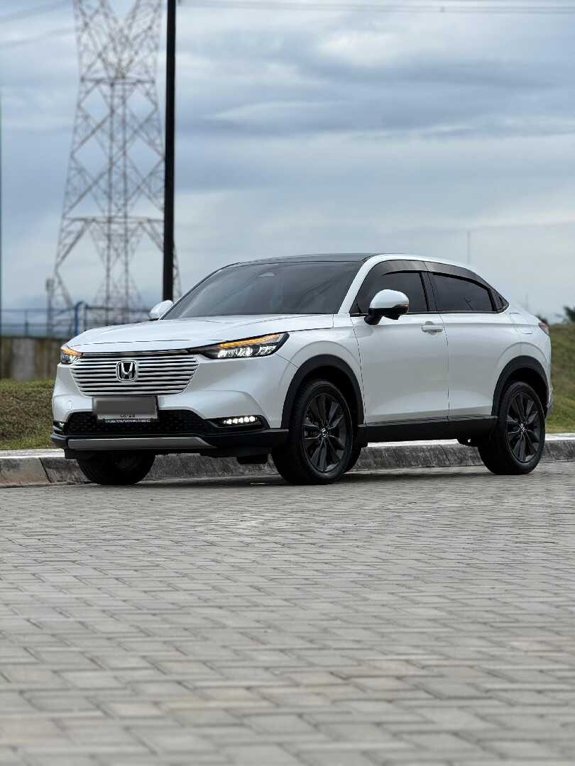 2023 Honda HR-V 1.5 SE - Foto 1 dari 9