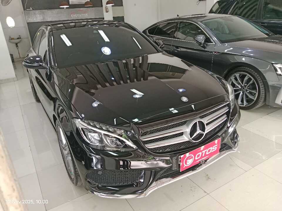 2017 Mercedes-Benz C250 2.0 - Foto 1 dari 6
