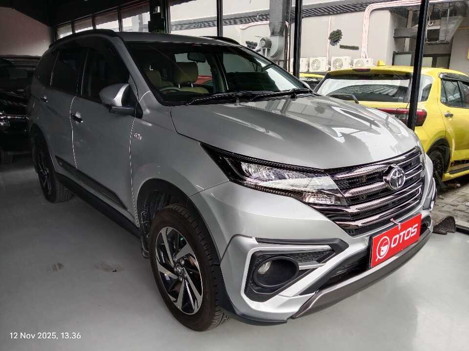 2021 Toyota Rush 1.5 S - Foto 1 dari 6