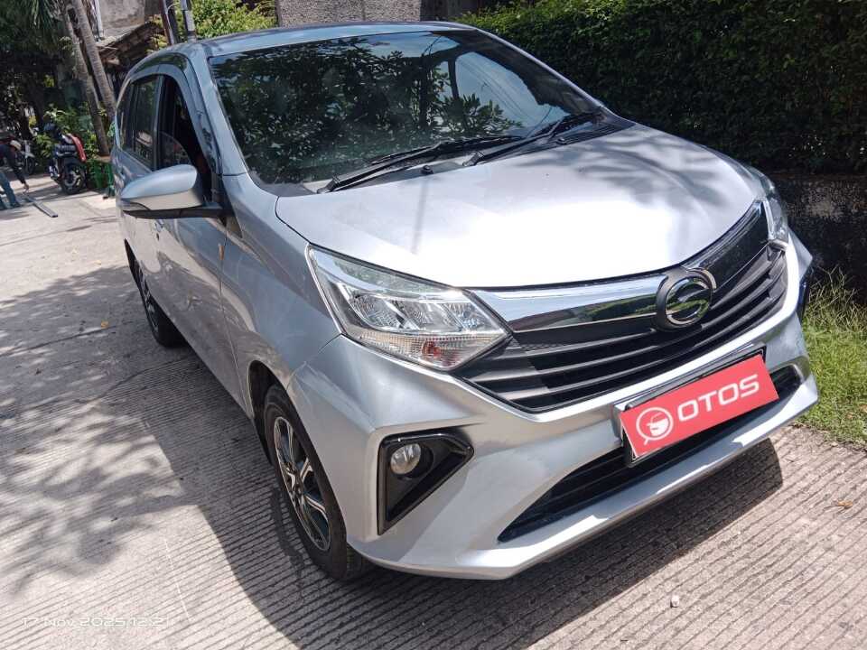 2021 Daihatsu Sigra 1.2 R - Foto 1 dari 6