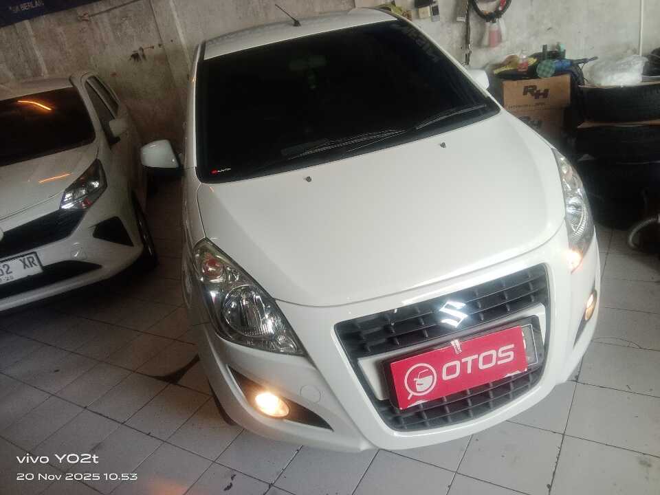 2015 Suzuki Splash 1.2 - Foto 1 dari 6