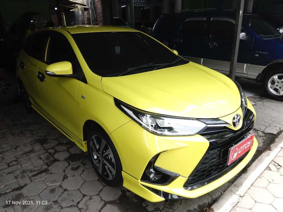 2021 Toyota Yaris 1.5 S - Foto 1 dari 6