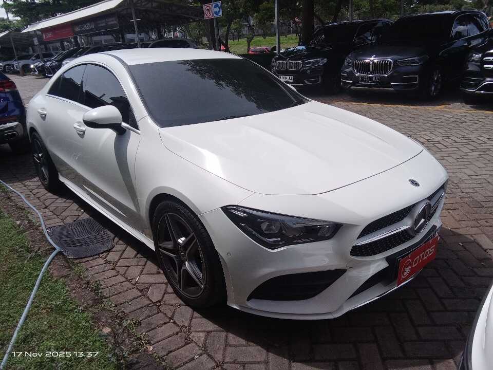 2020 Mercedes-Benz CLA200 1.3 - Foto 1 dari 6