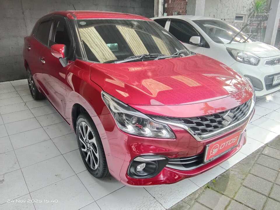 2022 Suzuki Baleno 1.5 - Foto 1 dari 6