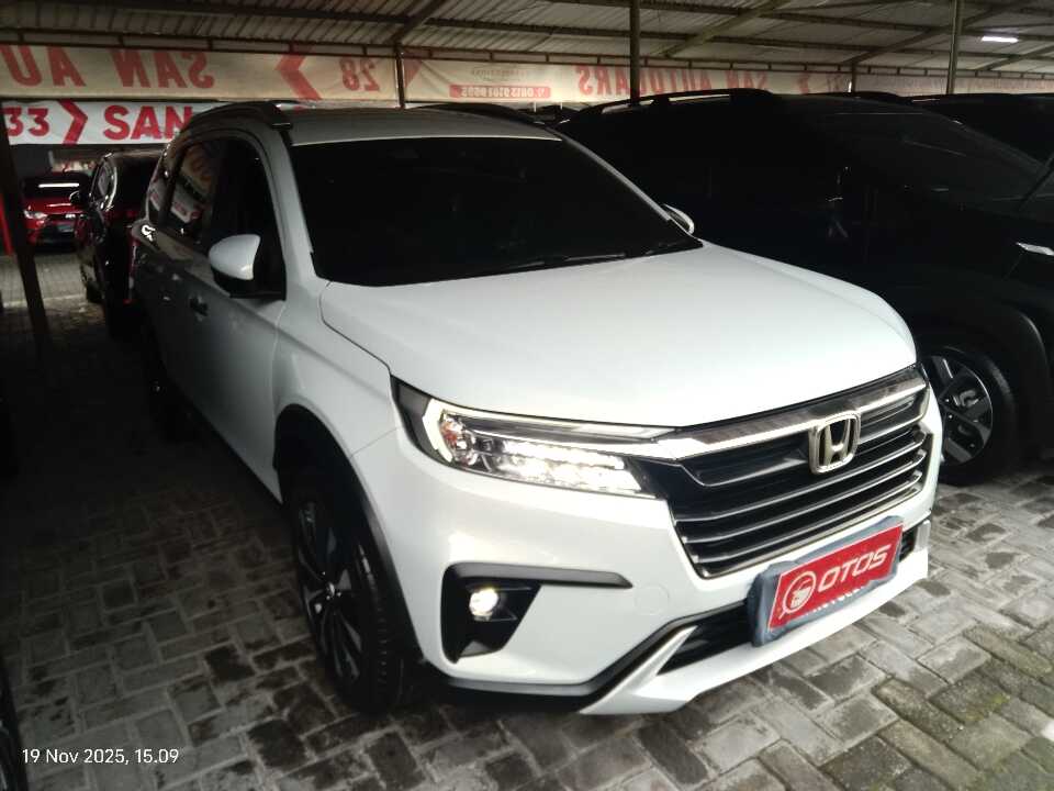 2022 Honda BR-V 1.5 PRE-HS - Foto 1 dari 6