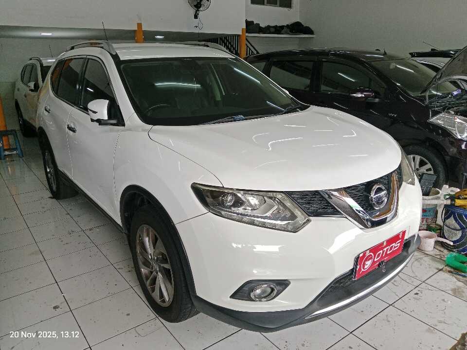 2016 Nissan X-Trail 2.5 - Foto 1 dari 6