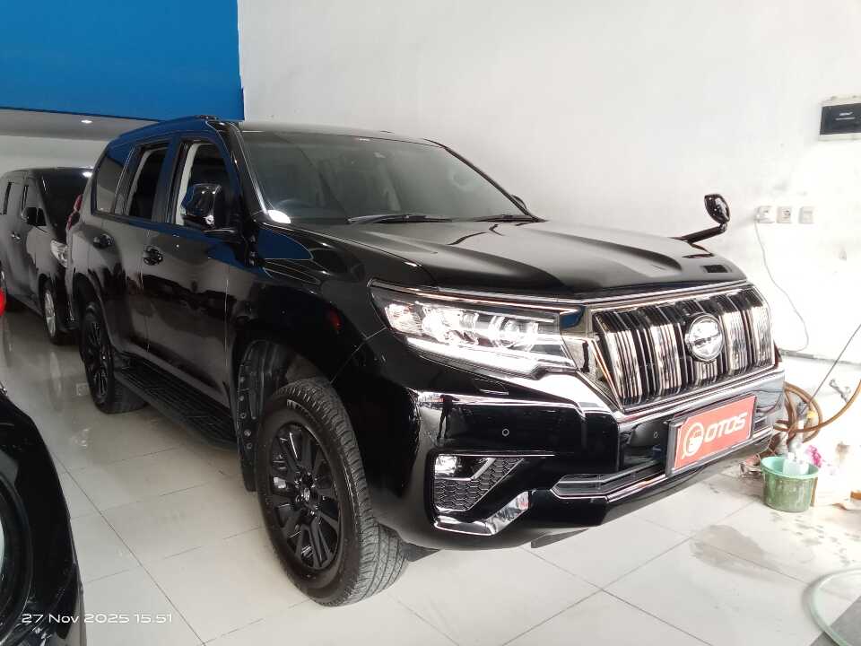 2021 Toyota Land Cruiser 2.7 Prado - Foto 1 dari 6