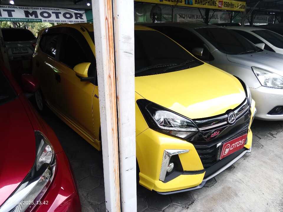 2020 Daihatsu Ayla 1.2 R - Foto 1 dari 6