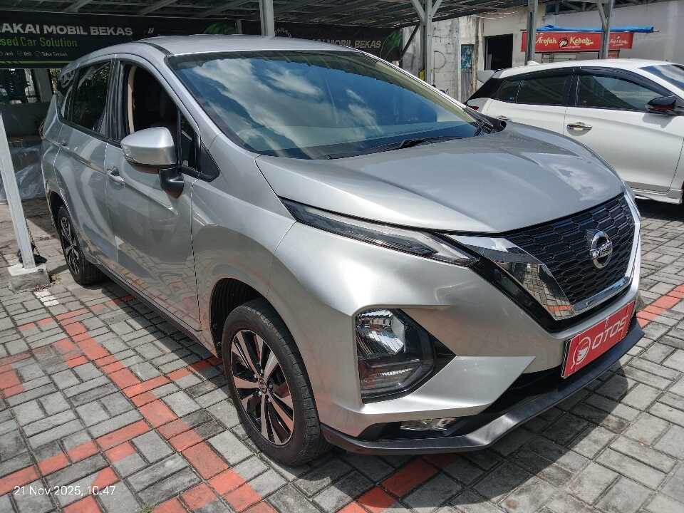2019 Nissan Livina 1.5 VE - Foto 1 dari 6