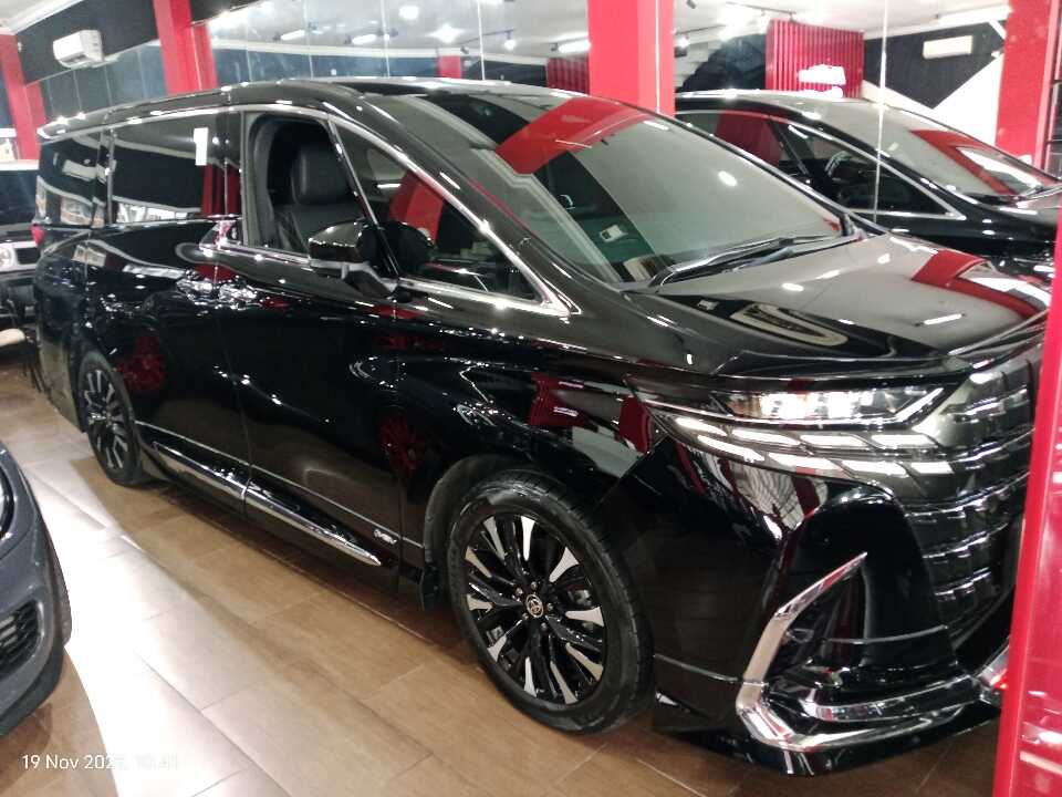 2023 Toyota Alphard 2.5 HEV - Foto 1 dari 6