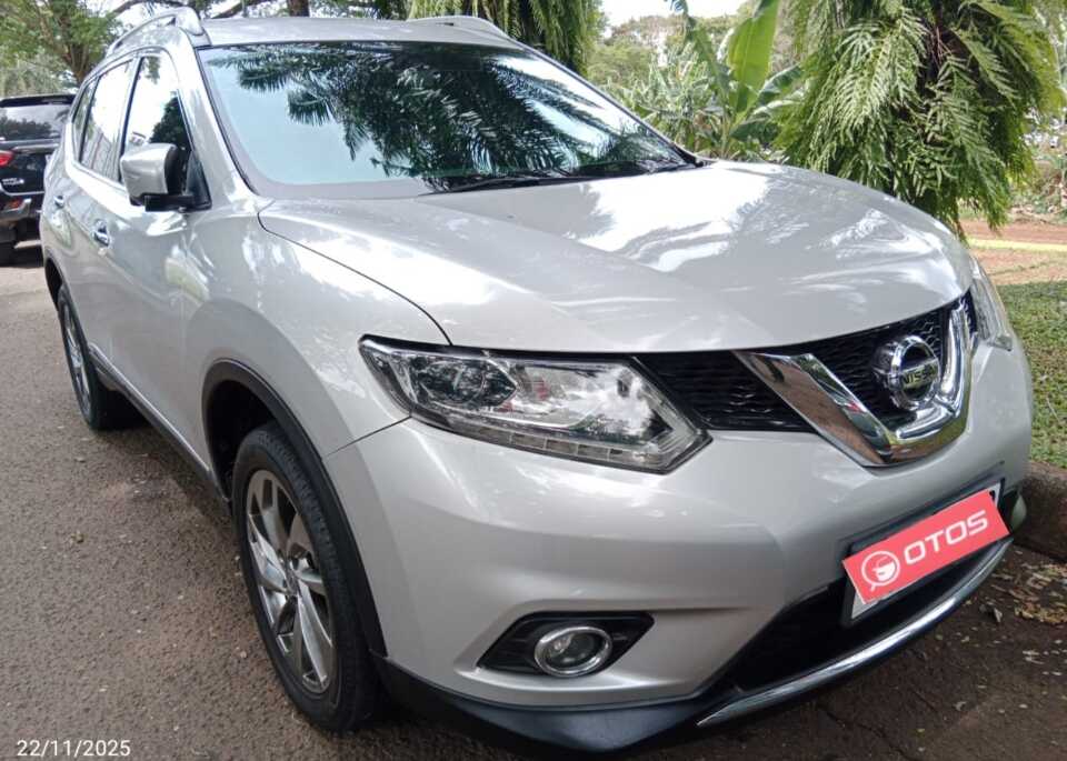 2016 Nissan X-Trail 2.5 - Foto 1 dari 6
