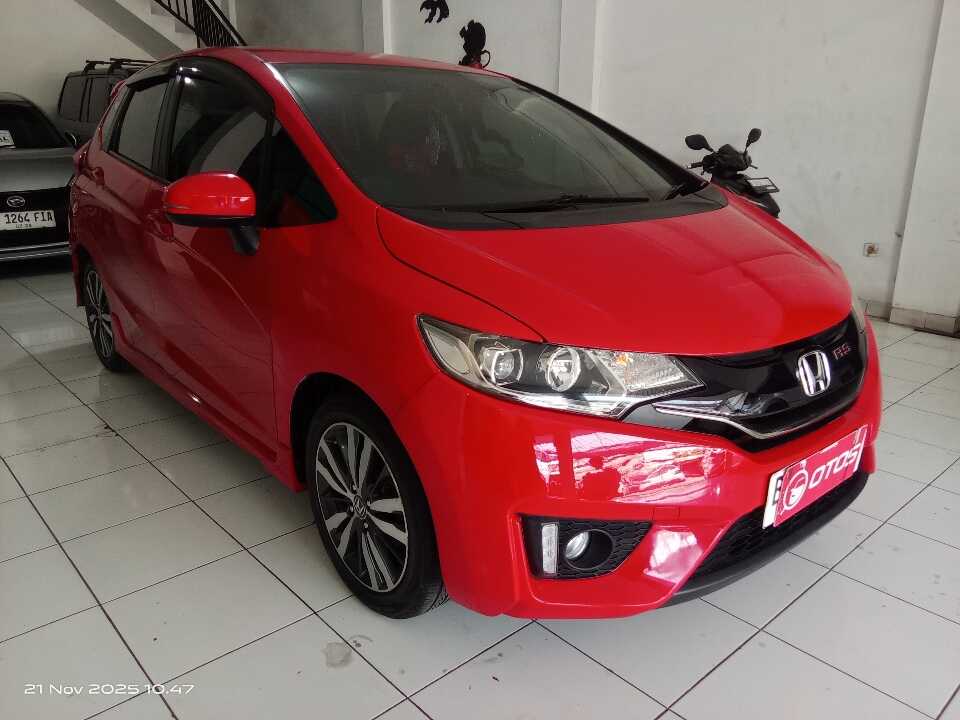 2015 Honda Jazz 1.5 RS - Foto 1 dari 6