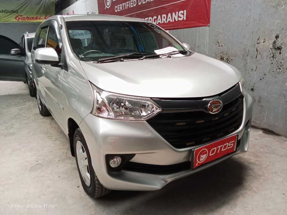 2017 Daihatsu Xenia 1.3 X - Foto 1 dari 6