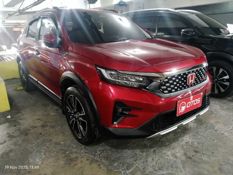 2023 Honda WR-V 1.5 RS - Foto 1 dari 6