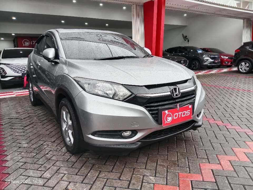 2017 Honda HR-V 1.5 E - Foto 1 dari 6