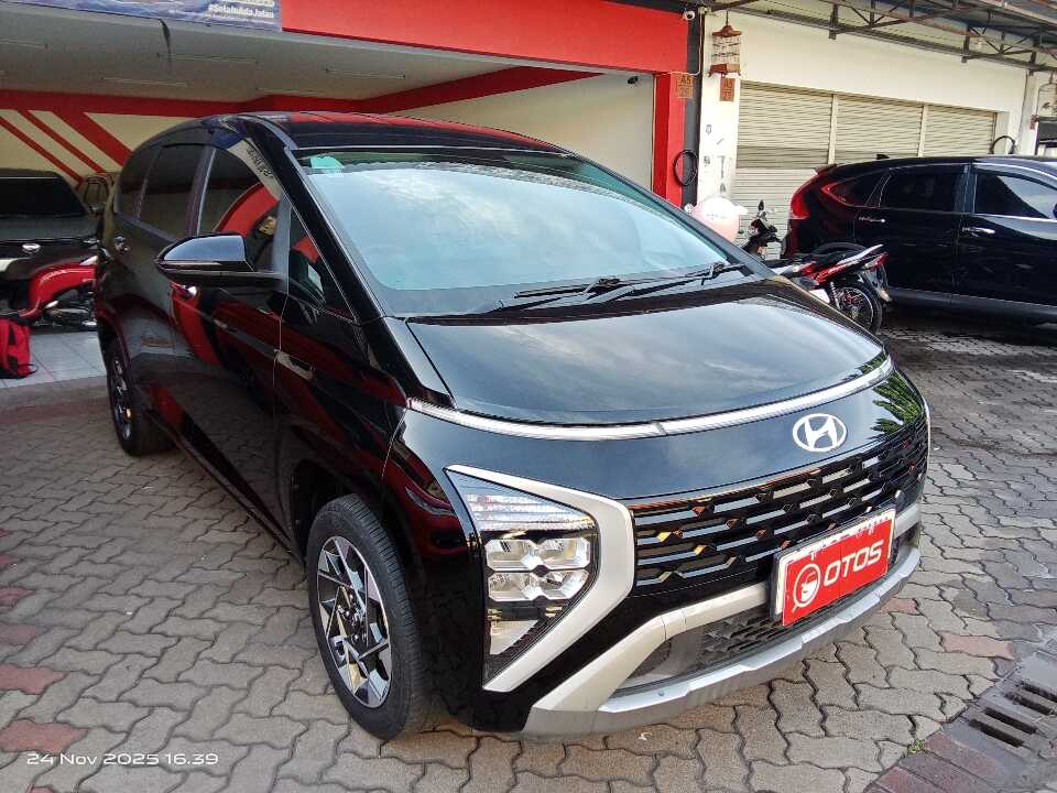 2023 Hyundai Stargazer 1.5 Prime - Foto 1 dari 6