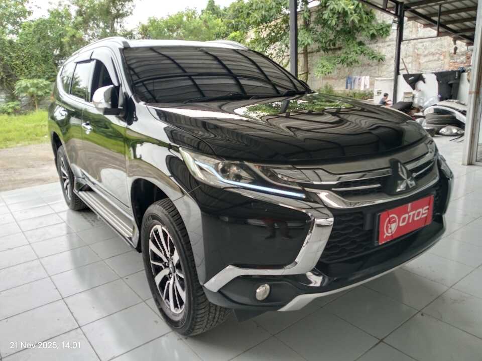 2017 Mitsubishi Pajero Sport 2.4 Dakar 4X2 - Foto 1 dari 6