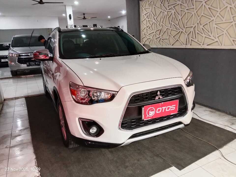 2018 Mitsubishi Outlander Sport 2.0 PX - Foto 1 dari 6