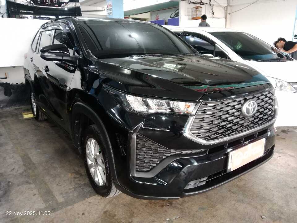 2023 Toyota Kijang Innova 2.0 G - Foto 1 dari 6