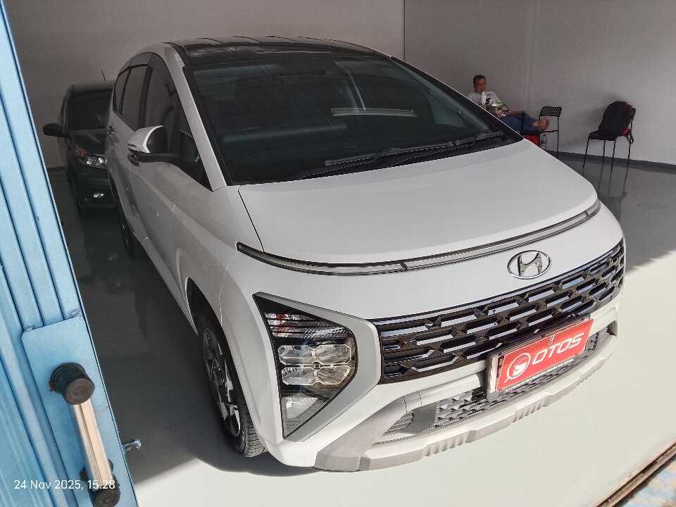 2022 Hyundai Stargazer 1.5 Prime - Foto 1 dari 6