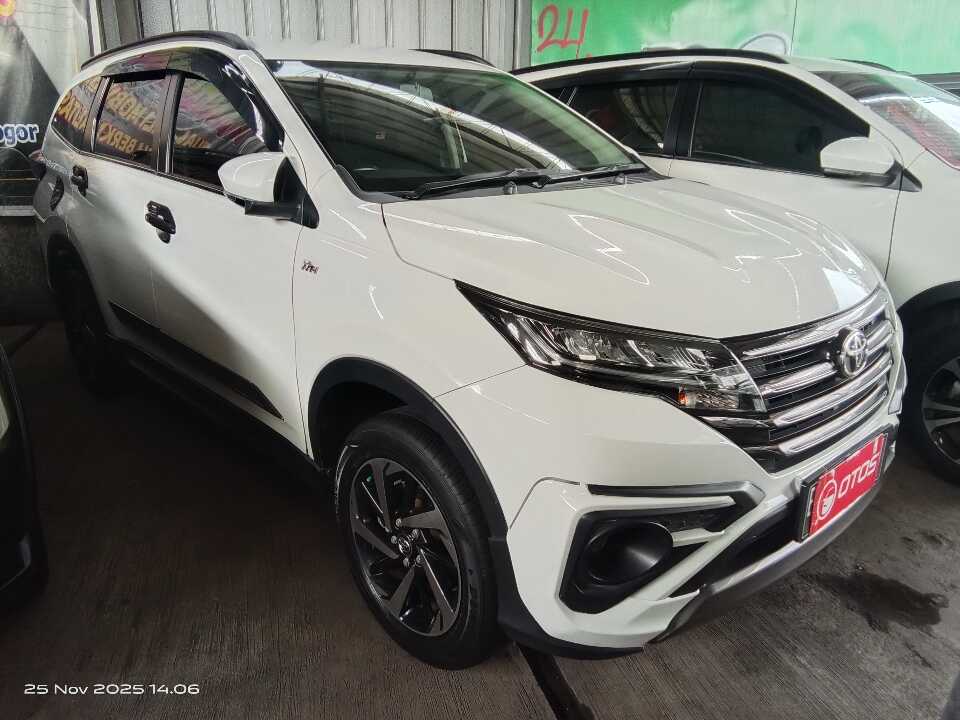 2022 Toyota Rush 1.5 S - Foto 1 dari 6