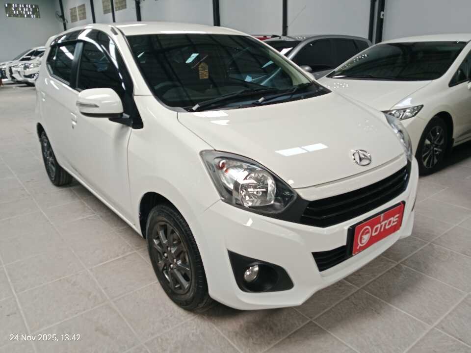2020 Daihatsu Ayla 1.0 X - Foto 1 dari 6