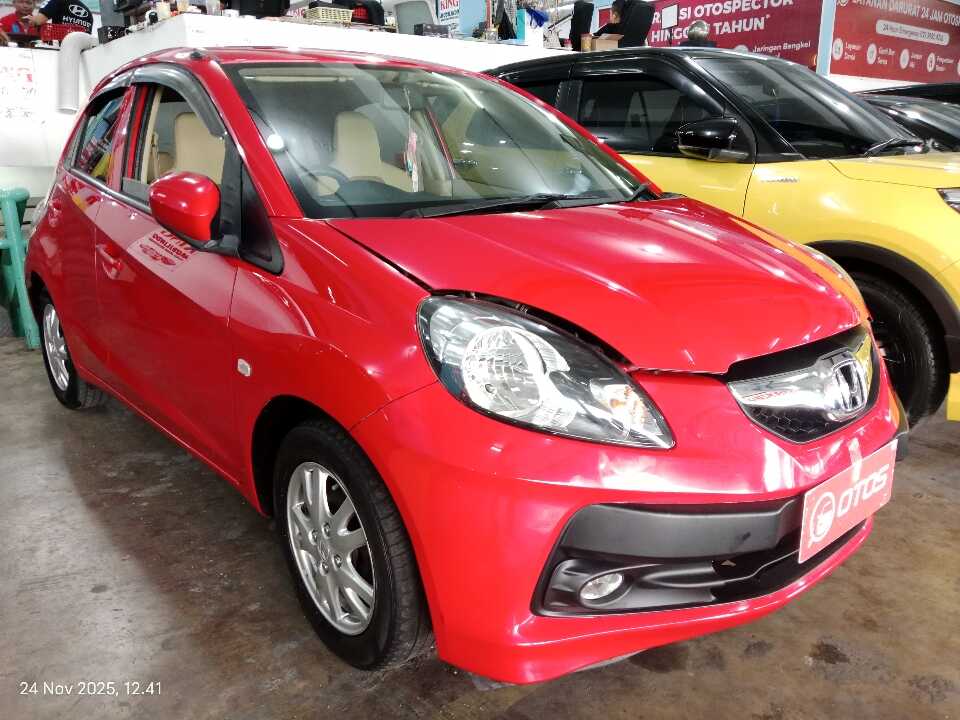 2014 Honda Brio 1.2 Satya E - Foto 1 dari 6