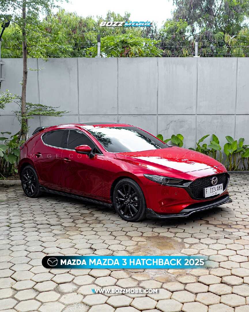 2025 Mazda 3 2.0 - Foto 1 dari 10