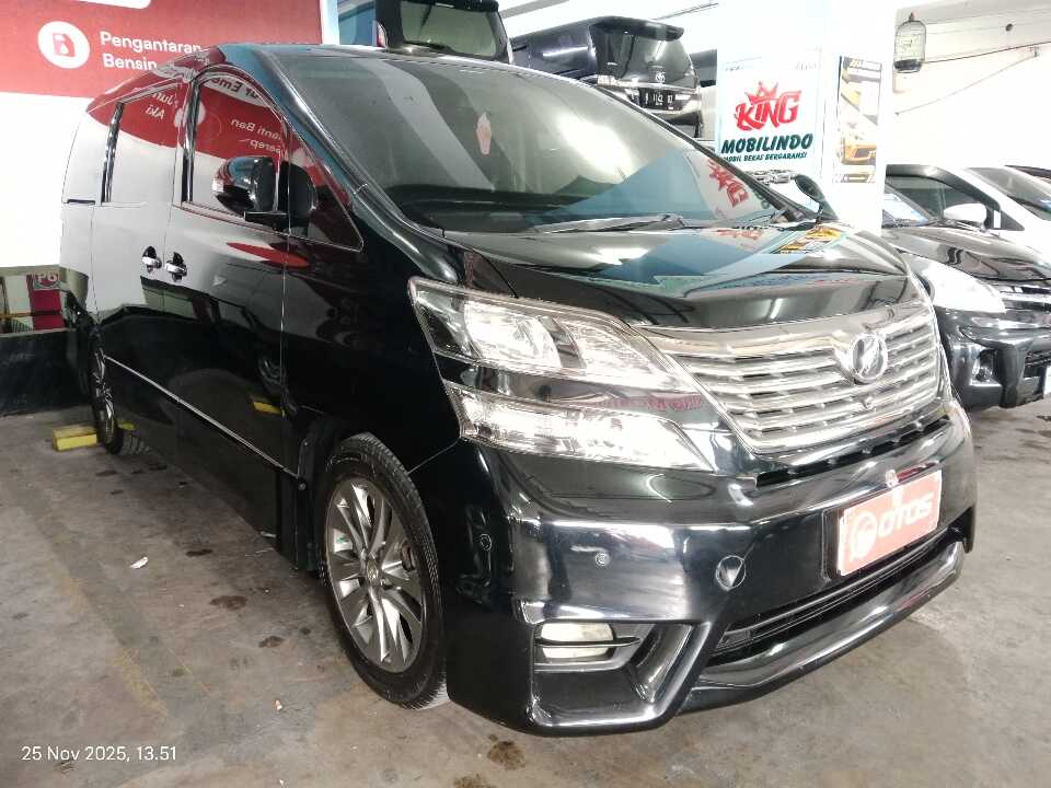 2011 Toyota Vellfire 2.4 - Foto 1 dari 6