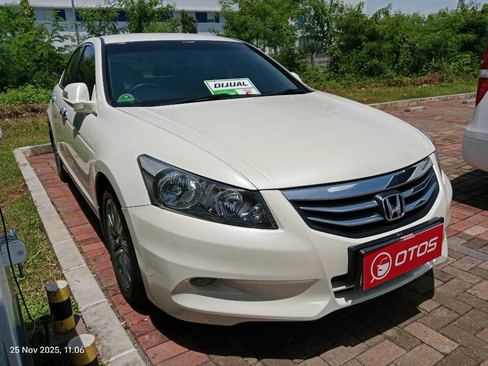 2012 Honda Accord 2.4 VTi-L - Foto 1 dari 6