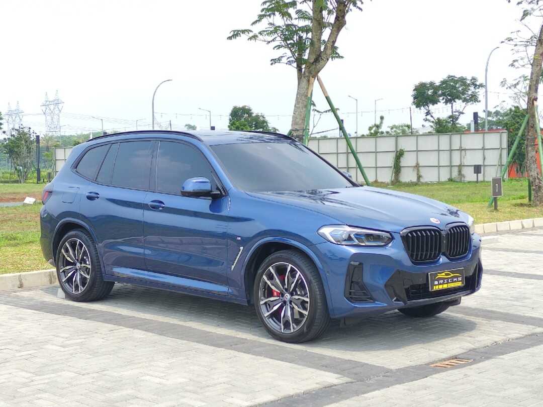 2022 BMW X3 2.0 Xdrive30i - Foto 1 dari 10