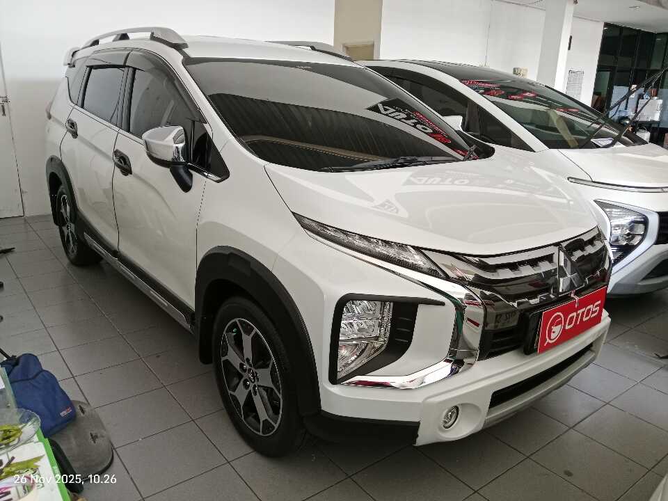 2021 Mitsubishi Xpander 1.5 Cross - Foto 1 dari 6