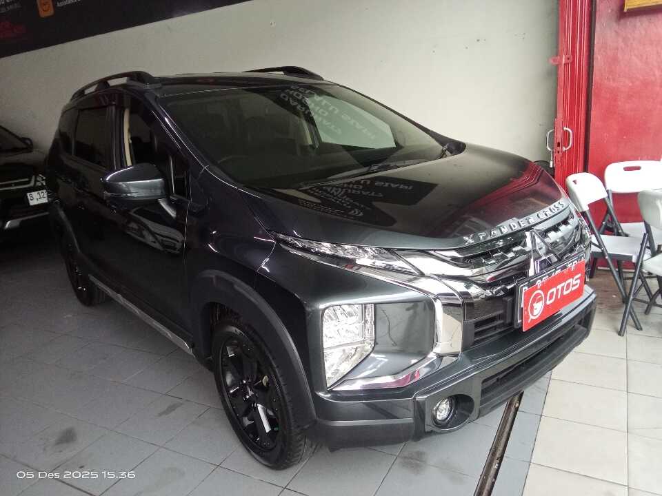 2021 Mitsubishi Xpander 1.5 Cross - Foto 1 dari 6