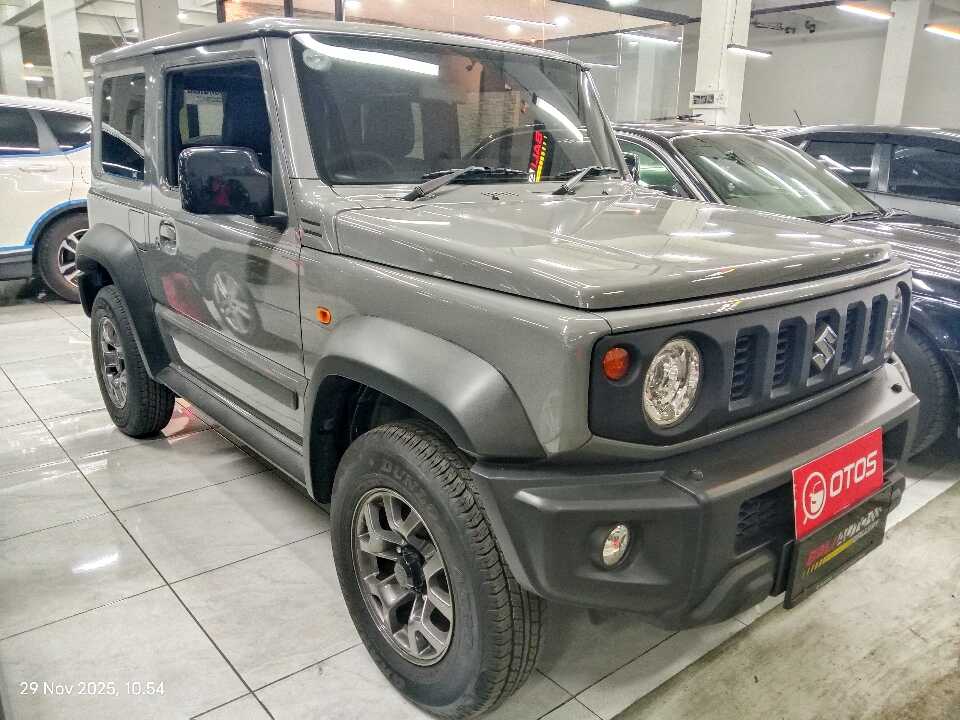 2022 Suzuki Jimny 1.5 4x4 - Foto 1 dari 6