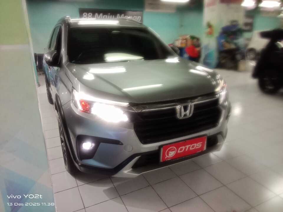 2022 Honda BR-V 1.5 PRE-HS - Foto 1 dari 6