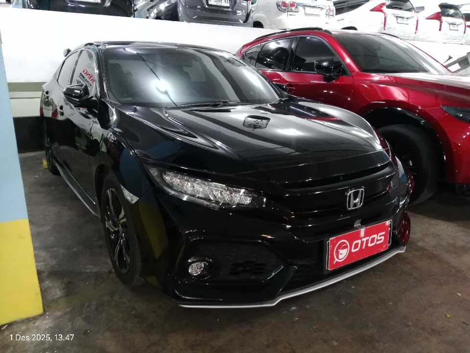 2017 Honda Civic 1.5 E - Foto 1 dari 6