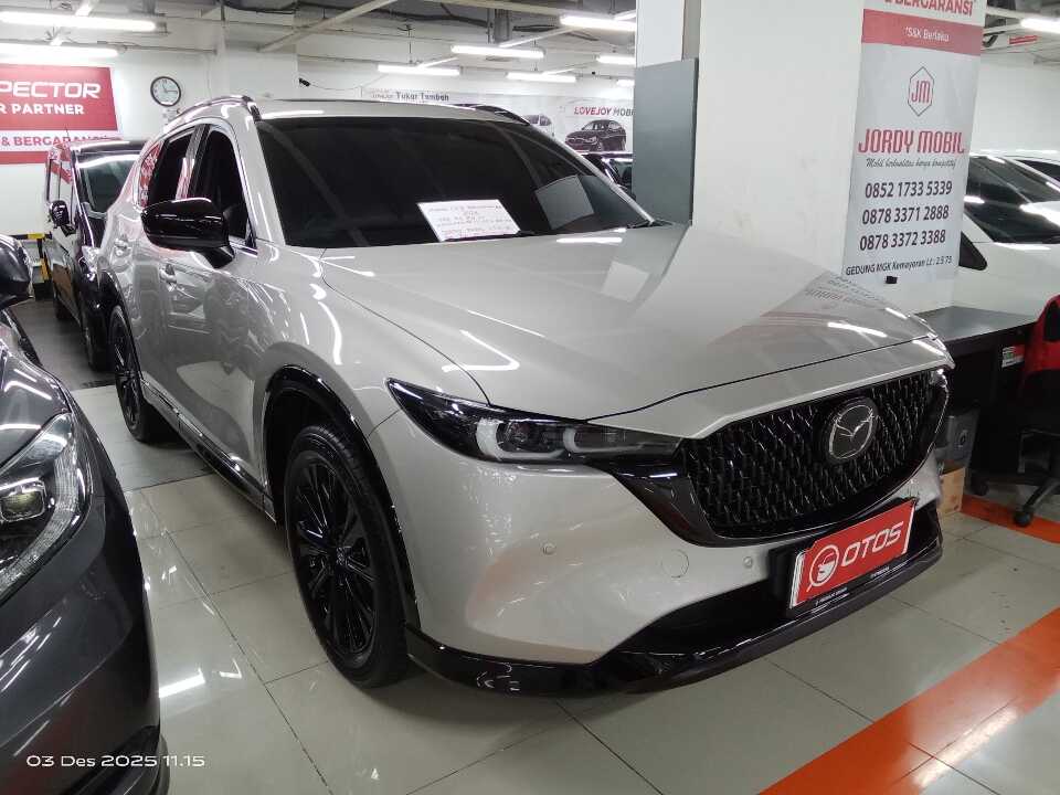 2024 Mazda CX-5 2.5 Kuro - Foto 1 dari 6